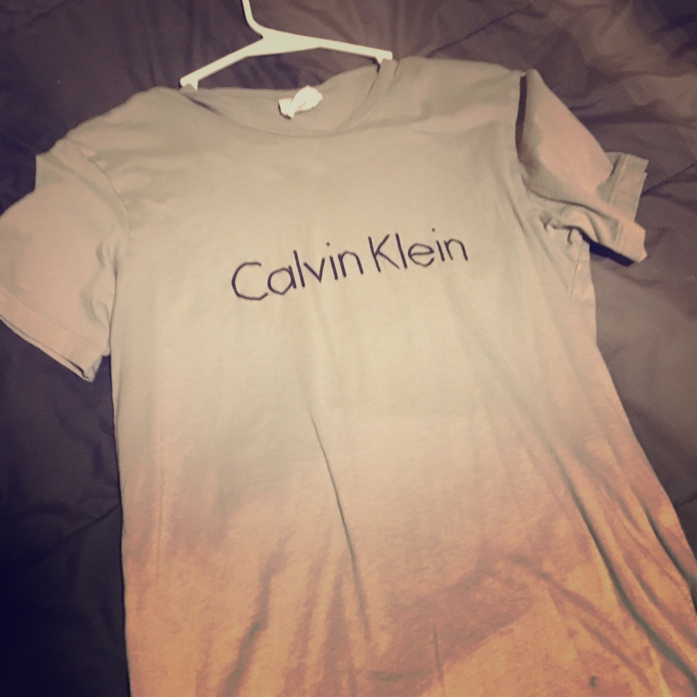 Men’s Calvin Klein Shirt